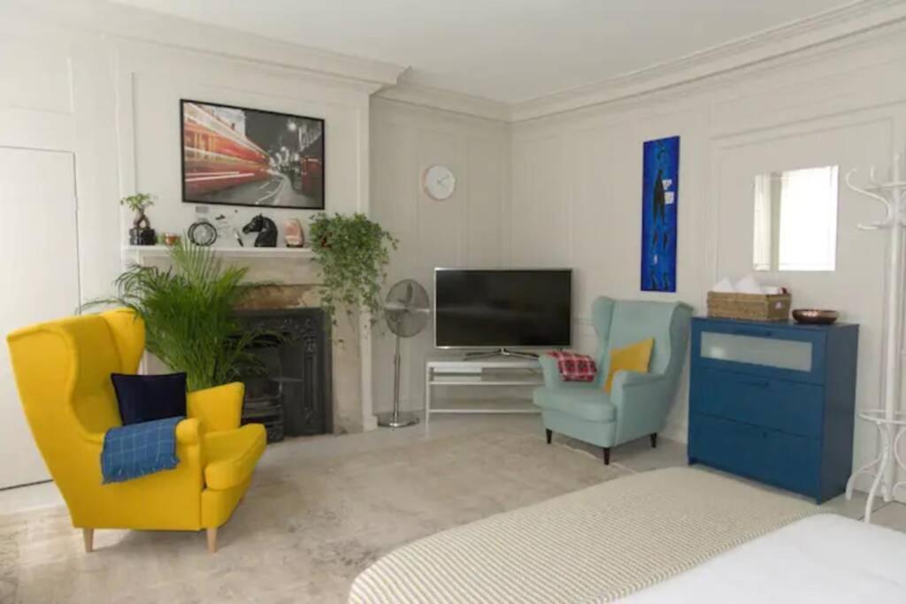Fabulous Duplex Flat In Covent Garden - 2 Bedroom Лондон Екстериор снимка