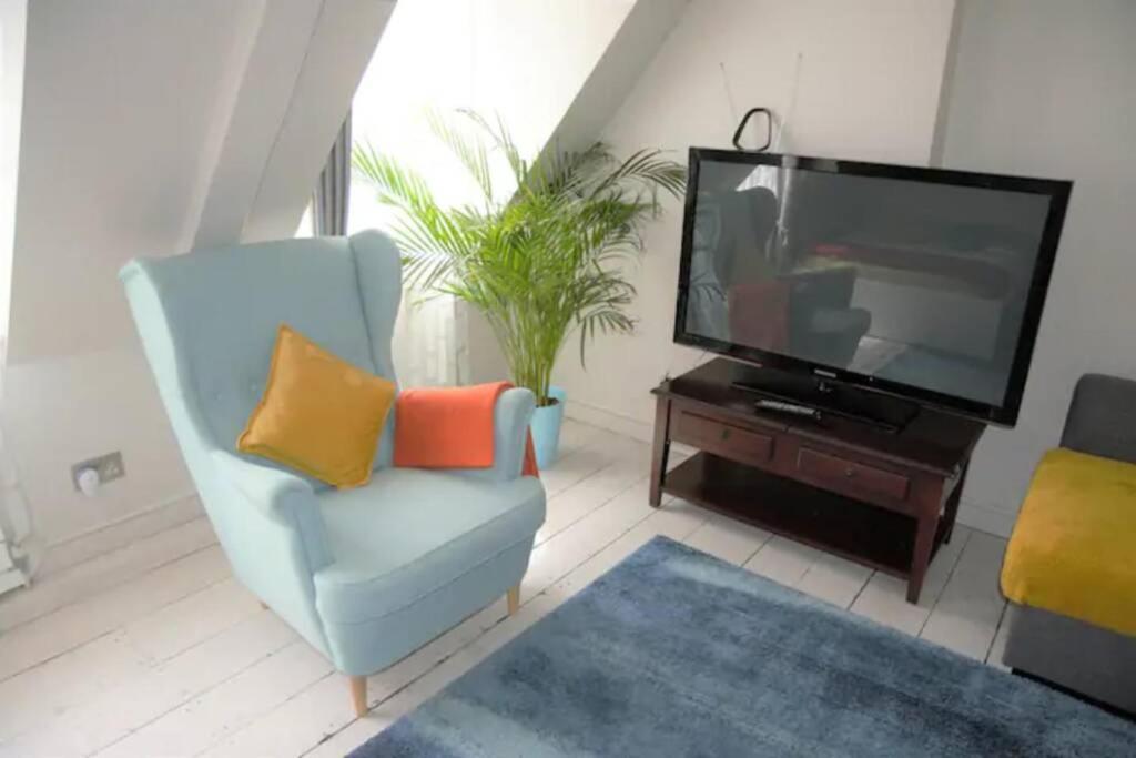 Fabulous Duplex Flat In Covent Garden - 2 Bedroom Лондон Екстериор снимка